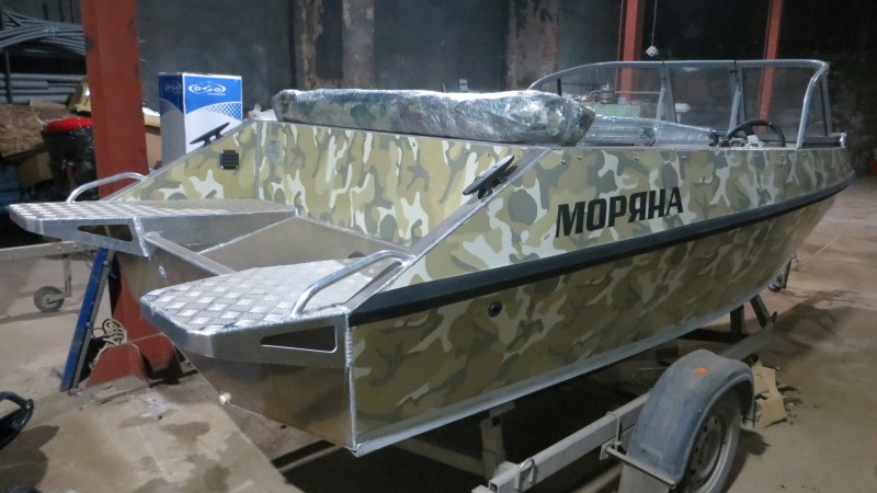 По ОЧЕНЬ ВЫГОДНОЙ ЦЕНЕ продается новая лодка Моряна 500 в камуфляже!